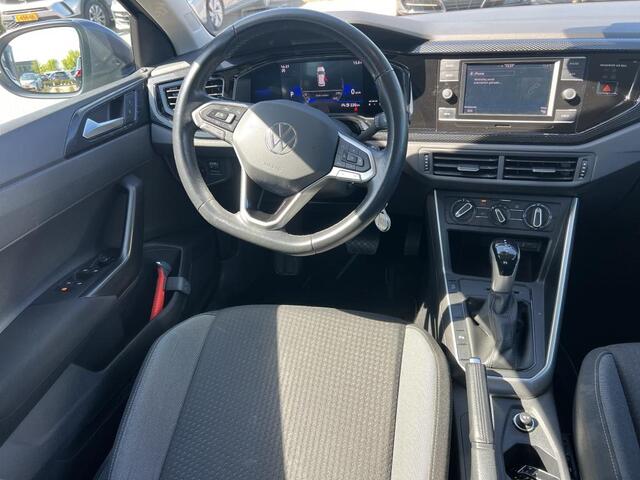 Volkswagen Taigo 1.0 TSI Life / AUTOMAAT/ TREKHAAK/ CRUISE/ AIRCO/ PARK. SENSOREN VOOR & ACHTER/ DIGITAL DASH/ 16" LMV