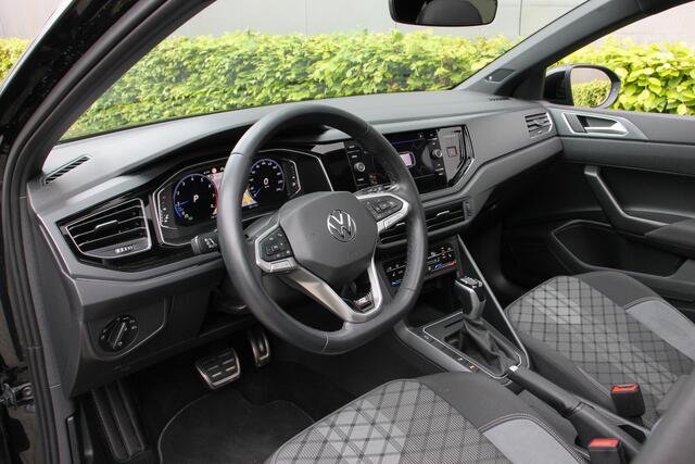 Volkswagen Taigo 1.5 TSI R-line Pano Beats IQ light