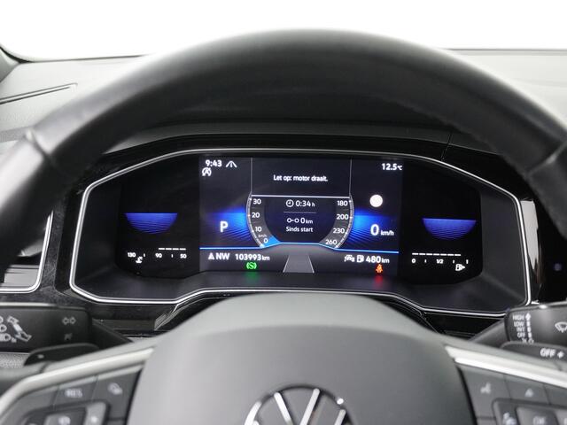 Volkswagen Taigo 150pk TSI R-Line Business DSG | Camera | Adapt. Cruise | Stoelverw. | IQ Matrix LED | Dode hoekbew.