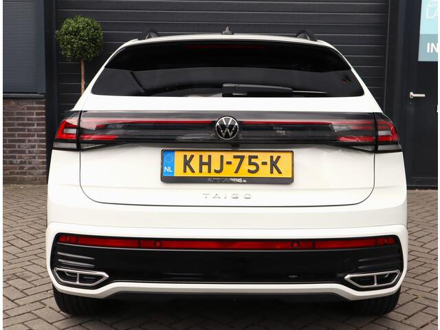 Volkswagen Taigo 1.0 TSI R-Line Edition | IQ Light | 4 Jaar Fabrieksgarantie | Stoelverwarming | ACC | Camera | BLIS
