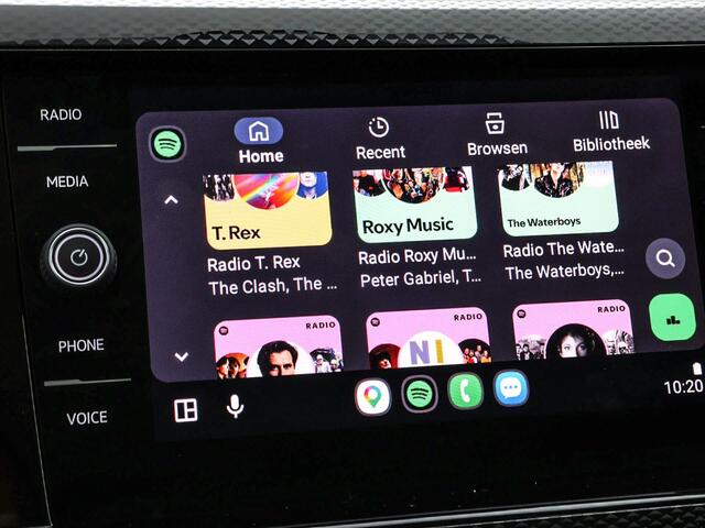 Volkswagen Taigo 1.0 TSI 110pk DSG Life · Camera · Airco · Apple/Android Car Play · ACC · DAB · 16'' Inch ·