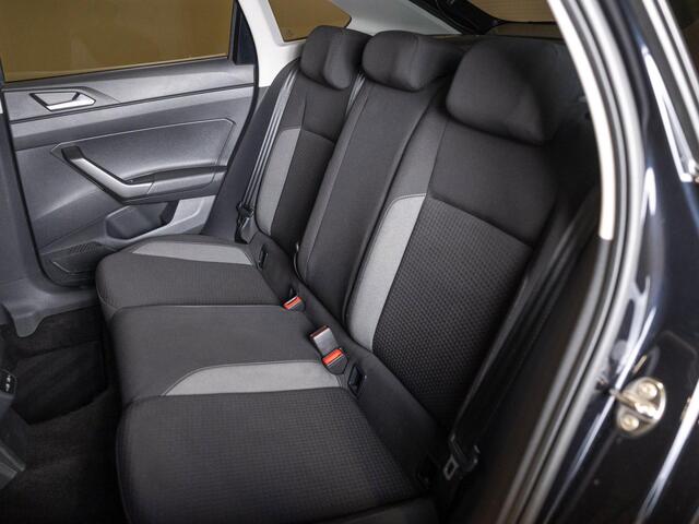 Volkswagen Taigo 1.0 TSI Life Business / 110pk / Achteruitrij camera / Automatische klimaatregeling /