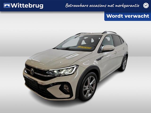 Volkswagen Taigo 1.0 TSI R-Line Parkeersensoren / Navigatie / Comfort + multimedia pakket / LED verlichting / Clima / Camera
