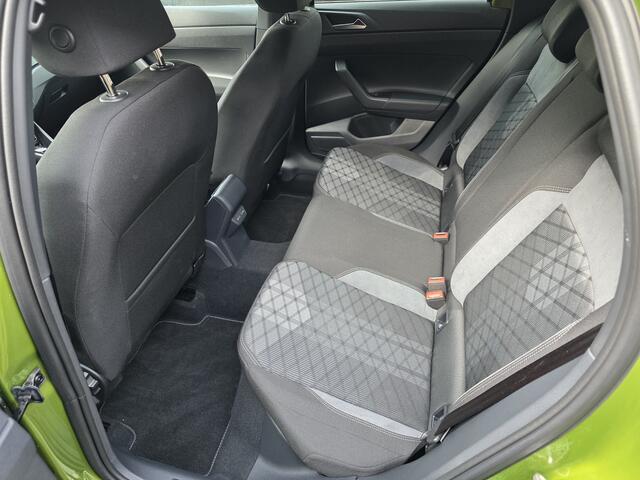 Volkswagen Taigo 1.5 TSI R-Line |MATRIX|CARPLAY|