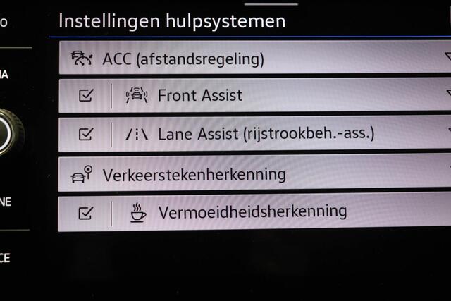 Volkswagen Taigo 1.0 TSI Life | NAVIGATIE | CLIMA | STOELVERWARMING | CAMERA