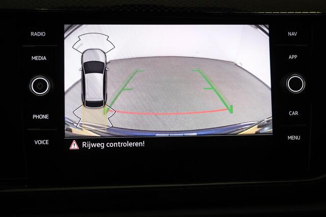 Volkswagen Taigo 1.0 TSI Life | NAVIGATIE | CLIMA | STOELVERWARMING | CAMERA