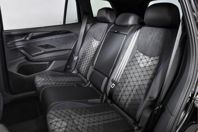 Volkswagen Tayron 1.5 eHybrid 272 PK R-Line Edition - Automaat | Black Style Pakket | S/K-Panodak | Elek. Trekhaak | Dig. Cockpit | Adapt. Cruise | Stoel-+Stuurverw. | PDC | 360 Camera | NAV+App. Connect | ECC | Elek. Klep | DAB | LM 20" | 0080