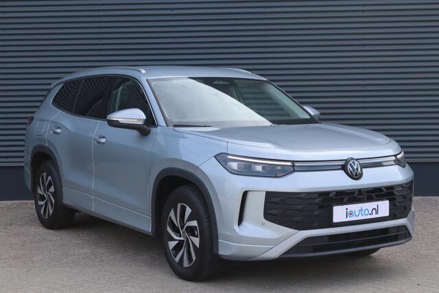 Volkswagen Tayron 1.5 eTSI DSG Edition 7p. IQ.Light/Keyless/Camera/ACC/Winterpakket/Elek. klep/Dodehoek/Trekhaak