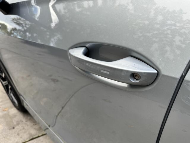 Volkswagen Tayron 1.5 eHybrid 204pk R-Line Edition Camera Head-up Panoramadak Virtual Cockpit