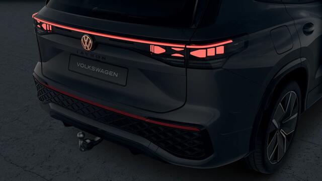 Volkswagen Tayron 1.5 eHybrid 204 6DSG R-Line Edition | 'App-Connect' draadloze smartphone integratie | Automatische afstandsregeling (Adaptive Cruise Control) | Black Style Pakket