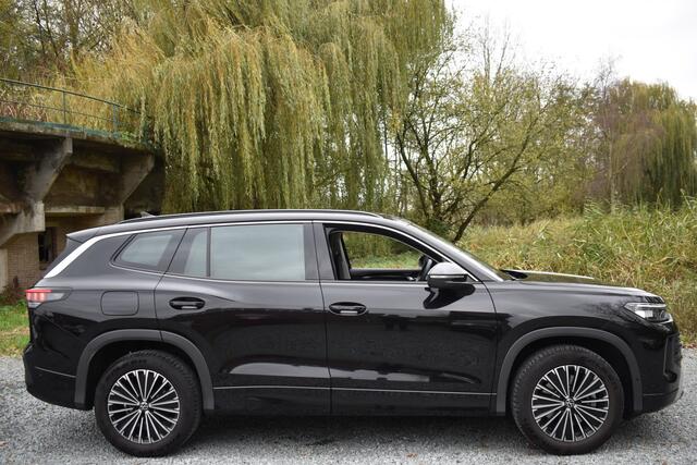 Volkswagen Tayron 1.5 eTSI 150PK DSG LIFE 7-PERSOONS/TREKHAAK/360CAMERA