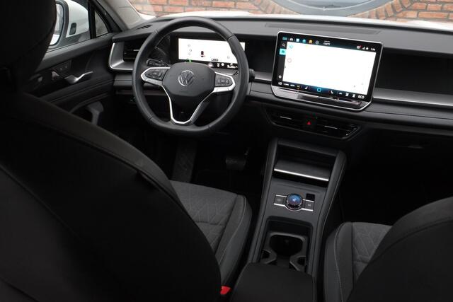 Volkswagen Tayron 1.5 eHybrid R-Line Trekhaak, Achteruitrijcamera