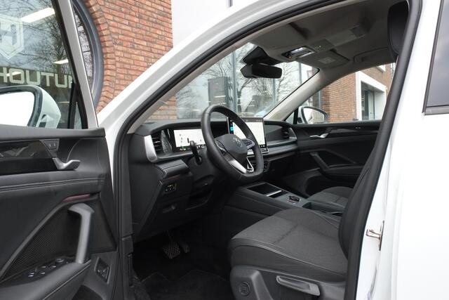 Volkswagen Tayron 1.5 eHybrid R-Line Trekhaak, Achteruitrijcamera