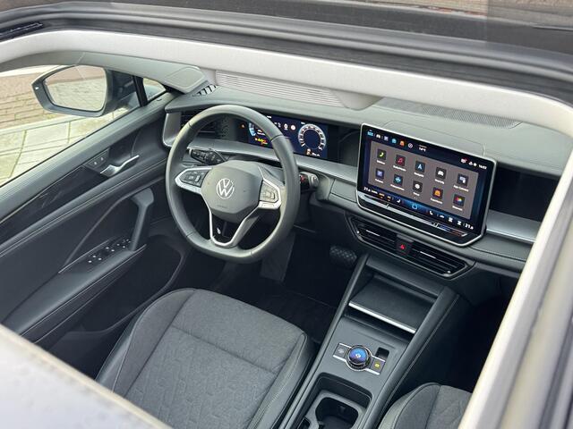 Volkswagen Tayron 1.5 eTSI Life Edition 7p. 150pk Automaat | Panodak | Stoelverw. | Camera