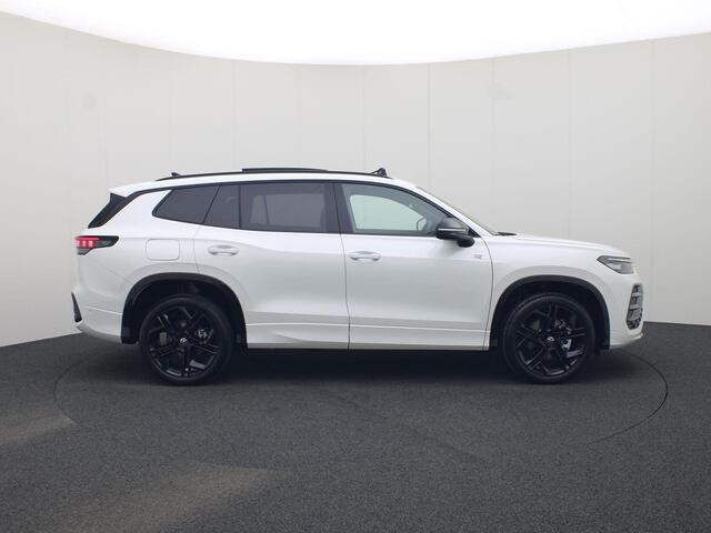 Volkswagen Tayron 1.5eHybrid 200kW/272PK R-Line DSG · Panoramadak · Harman Kardon sound · Camera + Parkeersensoren · Garantie t/m 08-12-2030 of 100000km