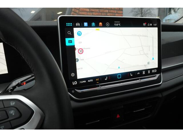 Volkswagen Tayron 1.5 eHybrid R-Line Trekhaak, Achteruitrijcamera