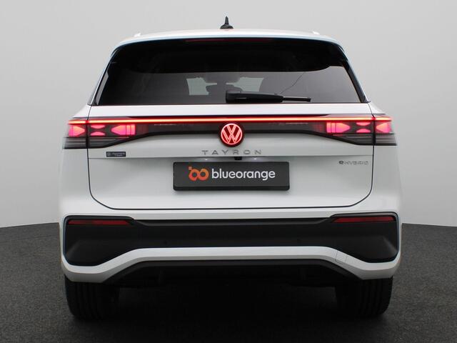 Volkswagen Tayron 1.5 eHybrid Life Edition 204PK DSG Adaptieve Cruise Controle, 19" LM Velgen, Navi via Apple Carplay/Android Auto, Stoel-Stuurverwarming, Keyless, Side Assist, Elektr. Achterklep