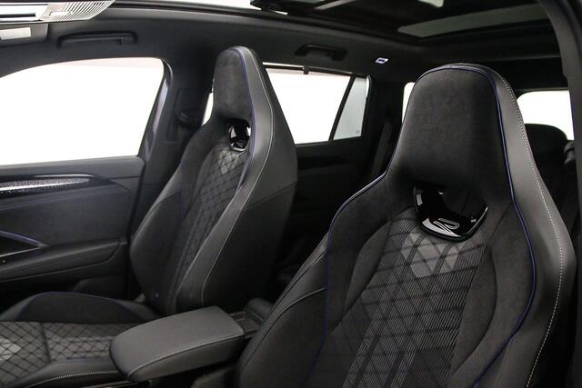 Volkswagen Tayron R-Line Edition 1.5 TSI eHybrid 272pk DSG Automaat Trekhaak, Panoramadak, Black Style, Navigatie, Adaptive cruise control, 360 camera, Achteruitrijcamera