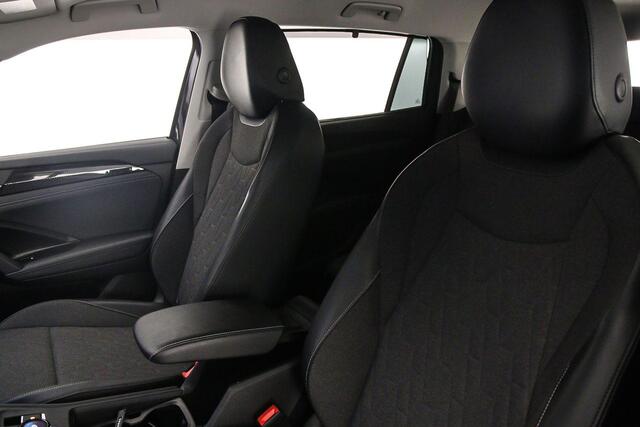 Volkswagen Tayron Life Edition 1.5 TSI eHybrid 204pk DSG Automaat Adaptive cruise control, Achteruitrijcamera, Elektrische achterklep, LED koplampen, Navigatie, Stoelverwarming