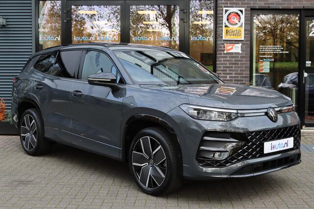 Volkswagen Tayron 1.5 eHybrid 272PK R-Line Black Style IQ.Light HD/Pano/Keyless/360/DCC/ACC/Dodehoek/20"/Trekhaak