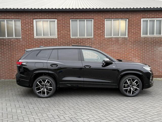 Volkswagen Tayron 1.5 eHybrid R-Line Edition