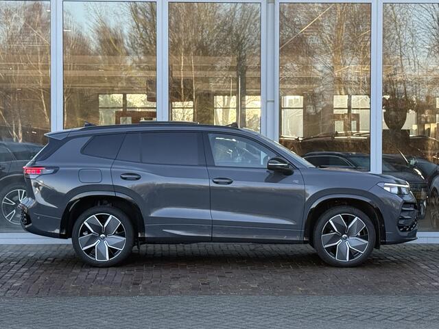 Volkswagen Tayron 1.5 eHybrid R-Line Edition | Trekhaak | 360° Camera | Pano