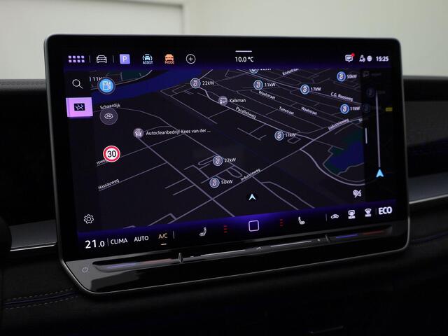 Volkswagen Tayron 1.5eHybrid 200kW/272PK R-Line · Panoramadak · 360°Camera + Parkeersensoren · Massagefunctie · Garantie t/m 08-12-2030 of 100000km