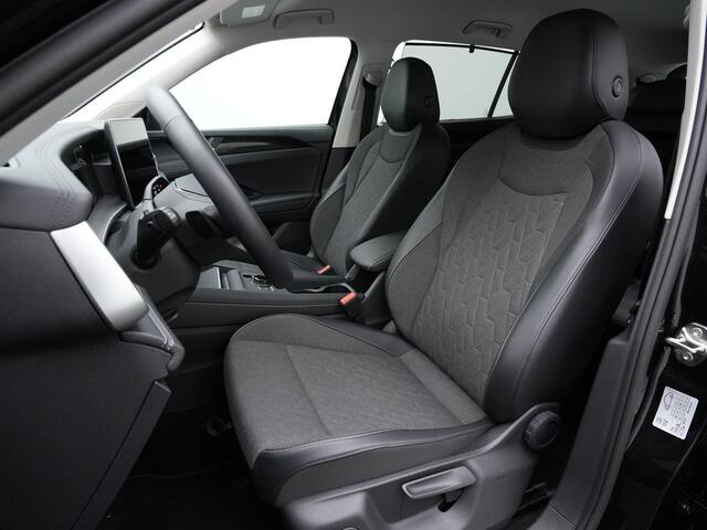 Volkswagen Tayron 7-zits 1.5 eTSI 150 pk DSG Life | Trekhaak | IQ Light | 360 camera | Stuur-/stoelverwarming