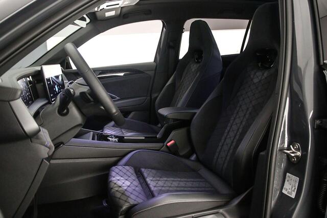 Volkswagen Tayron R-Line Edition 1.5 TSI eHybrid 272pk DSG Automaat Trekhaak, Panoramadak, Black style, Adaptive cruise control, 360 camera, Navigatie, Elektrische achterklep