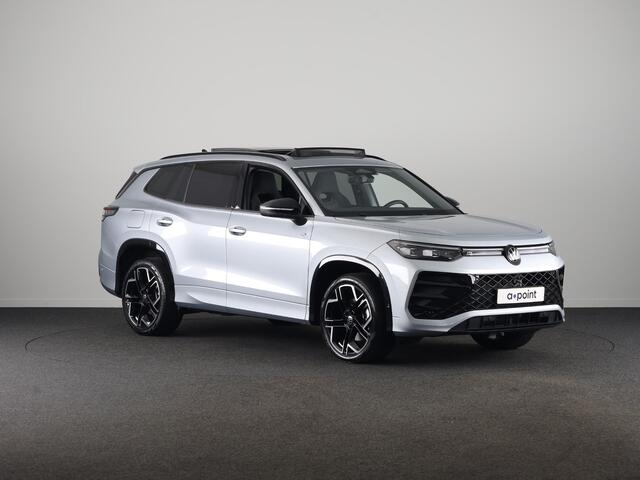 Volkswagen Tayron 1.5 eHybrid R-Line Edition 204PK | Automaat (DSG) | Panoramadak | Black Style pakket | Wegklapbare trekhaak | Verlengde garantie