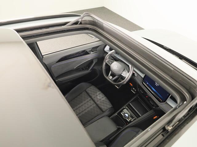 Volkswagen Tayron 1.5 eHybrid R-Line Edition 204PK | Automaat (DSG) | Panoramadak | Black Style pakket | Wegklapbare trekhaak | Verlengde garantie