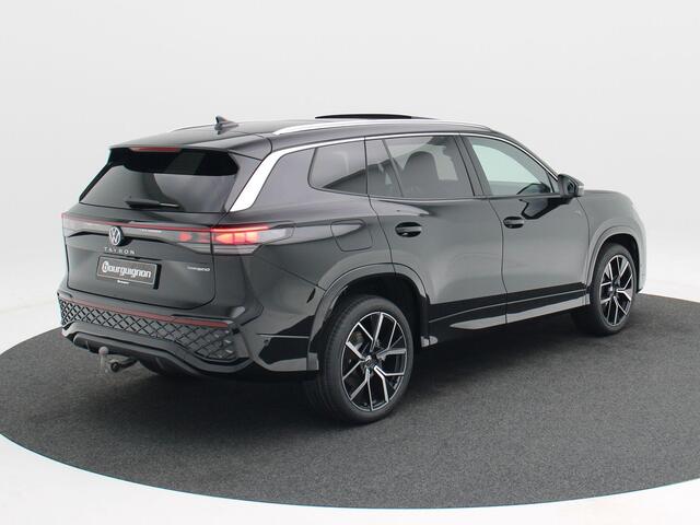 Volkswagen Tayron 1.5 eHybrid 272 Pk Automaat R-Line Edition | Panoramadak | Trekhaak | 20 Inch | Camera | Stuur- en Stoelverwarming | Full LED