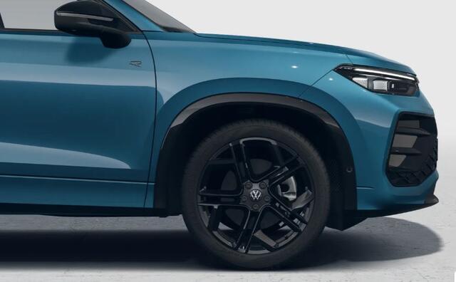 Volkswagen Tayron 1.5 eHybrid R-Line Edition / Panoramadak / Trekhaak / IQ Light / 20" lm velgen / Navi / Carplay