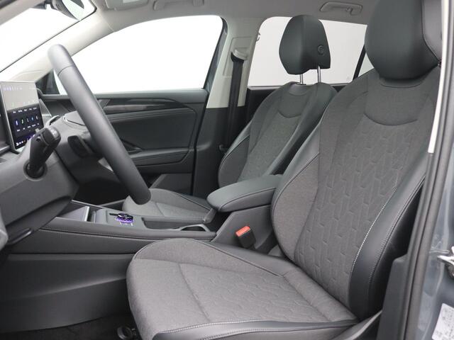 Volkswagen Tayron 1.5 eHybrid Life Edition 204PK DSG SOH 97,71%, Pano-Schuifdak, Trekhaak, 18" LM Velgen, Voorruitverwarming, Stoel-Stuurverwarming, Elektr. Achterklep, Navi via Apple Carplay/Android Auto, Keyless, Side Assist