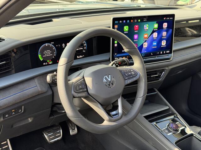 Volkswagen Tayron 1.5 eHybrid R-Line Edition 272pk | H&K | HUD | Trekhaak | 360° Camera