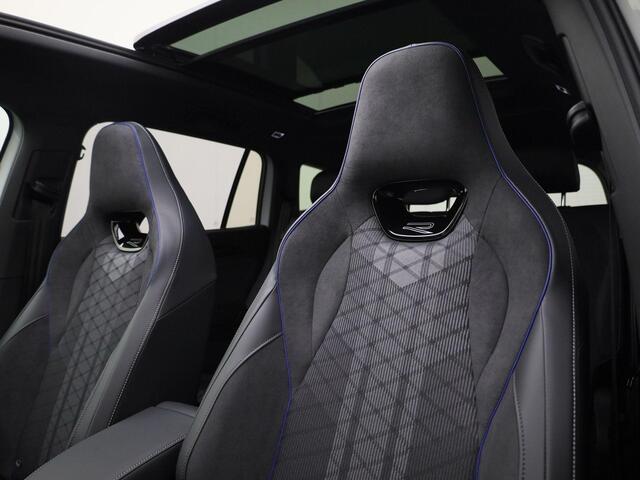 Volkswagen Tayron 1.5eHybrid 200kW/272PK R-Line DSG · Panoramadak · Harman Kardon sound · Camera + Parkeersensoren · Garantie t/m 06-06-2029 of 100000km