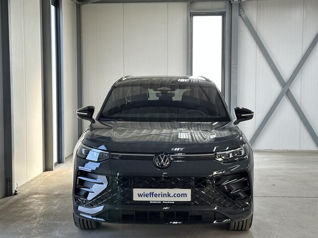 Volkswagen Tayron 1.5 eHybrid R-Line Edition | Pano | Black pack | Leder | IQ | Trekhaak |