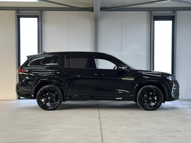 Volkswagen Tayron 1.5 eHybrid R-Line Edition | Pano | Black pack | Leder | IQ | Trekhaak |