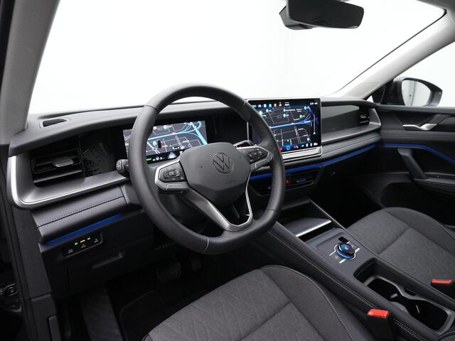 Volkswagen Tayron 7-zits 1.5 eTSI 150 pk DSG Life | Trekhaak | 360 Camera | IQ Light | Stuur-/stoelverwarming