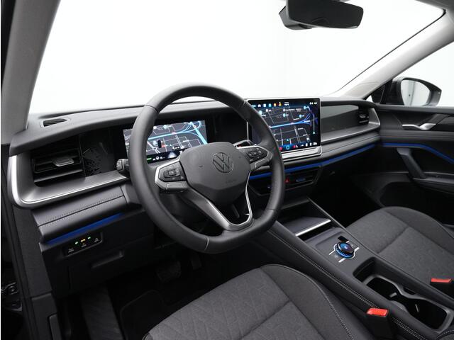 Volkswagen Tayron 7-zits 1.5 eTSI 150 pk DSG Life | Trekhaak | 360 Camera | IQ Light | Stuur-/stoelverwarming