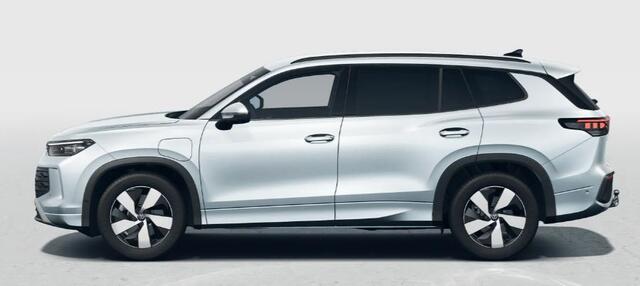 Volkswagen Tayron 1.5 eHybrid Life Edition !!!Profiteer ook van 5.000 EURO inruilpremie!!!