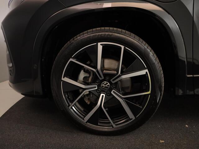 Volkswagen Tayron 1.5 eHybrid R-Line Edition 204 pk Automaat (DSG) | Verlengde garantie | Navigatie | Panoramadak | Trekhaak (wegklapbaar) | Parkeersensoren (Park assist) | Achteruitrijcamera | Stoelverwarming | R-Line |