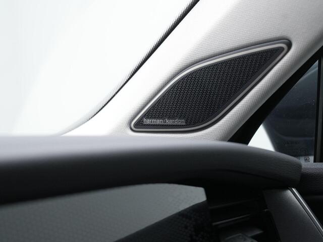 Volkswagen Tayron 1.5 eHybrid 204 pk Life | Trekhaak | Harman/Kardon | Adaptief onderstel | Stuur-/stoelverwarming | Achteruitrijcamera | Navigatie