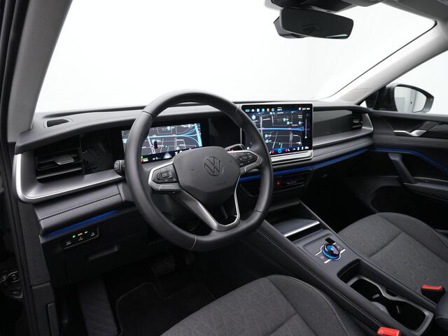 Volkswagen Tayron 1.5 eTSI 204 pk Life | Trekhaak | Stuur-/stoelverwarming | Achteruitrijcamera | Adaptive Cruise | Navigatie