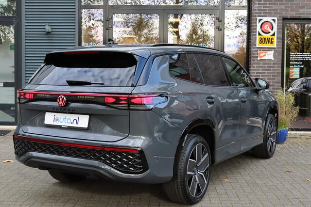 Volkswagen Tayron 1.5 eHybrid 272PK R-Line Black Style IQ.Light HD/Pano/Keyless/360/DCC/ACC/Dodehoek/20"/Trekhaak