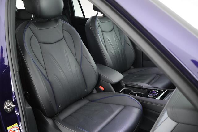 Volkswagen Tayron 1.5 eHybrid 204pk R-Line Edition Black Style Trekhaak 360Camera Leder Stoelventilatie Memory H/K HUD Keyless Navigatie Panoramadak