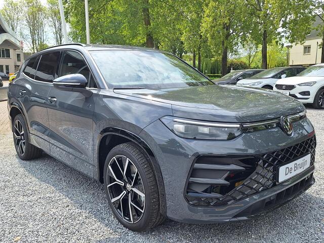 Volkswagen Tayron Hybrid 272pk R-Line Blackstyle (Pano,Trekhaak,Camera)