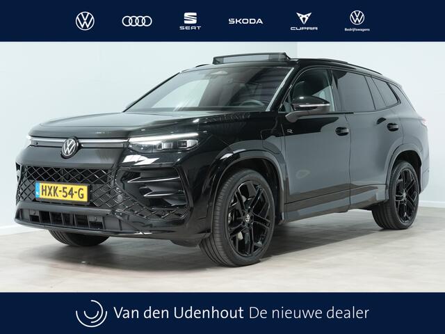 Volkswagen Tayron 1.5 eHybrid R-Line Ed. | Black Style | Panorama | Trekhaak | Camera 241