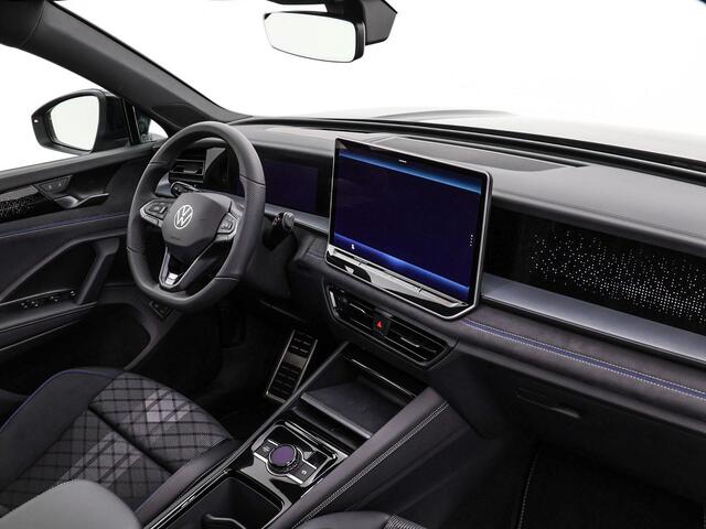 Volkswagen Tayron R-Line Edition 1.5 eHybrid 204 PK 6 versn. DSG · Black Style Pakket · Panoramaschuif-kanteldak · Trekhaak inklapbaar, met elektrische ontgrendeling, incl. aanhangermanoeuvreerhulp Trailer Assist · · Voorraad OUTLET · Prijs is inclusief inruilpremie ·