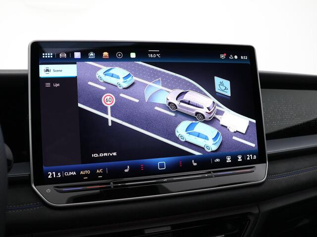 Volkswagen Tayron R-Line Edition 1.5 eHybrid 204 PK 6 versn. DSG · Black Style Pakket · Panoramaschuif-kanteldak · Trekhaak inklapbaar, met elektrische ontgrendeling, incl. aanhangermanoeuvreerhulp Trailer Assist · · Voorraad OUTLET · Prijs is inclusief inruilpremie ·